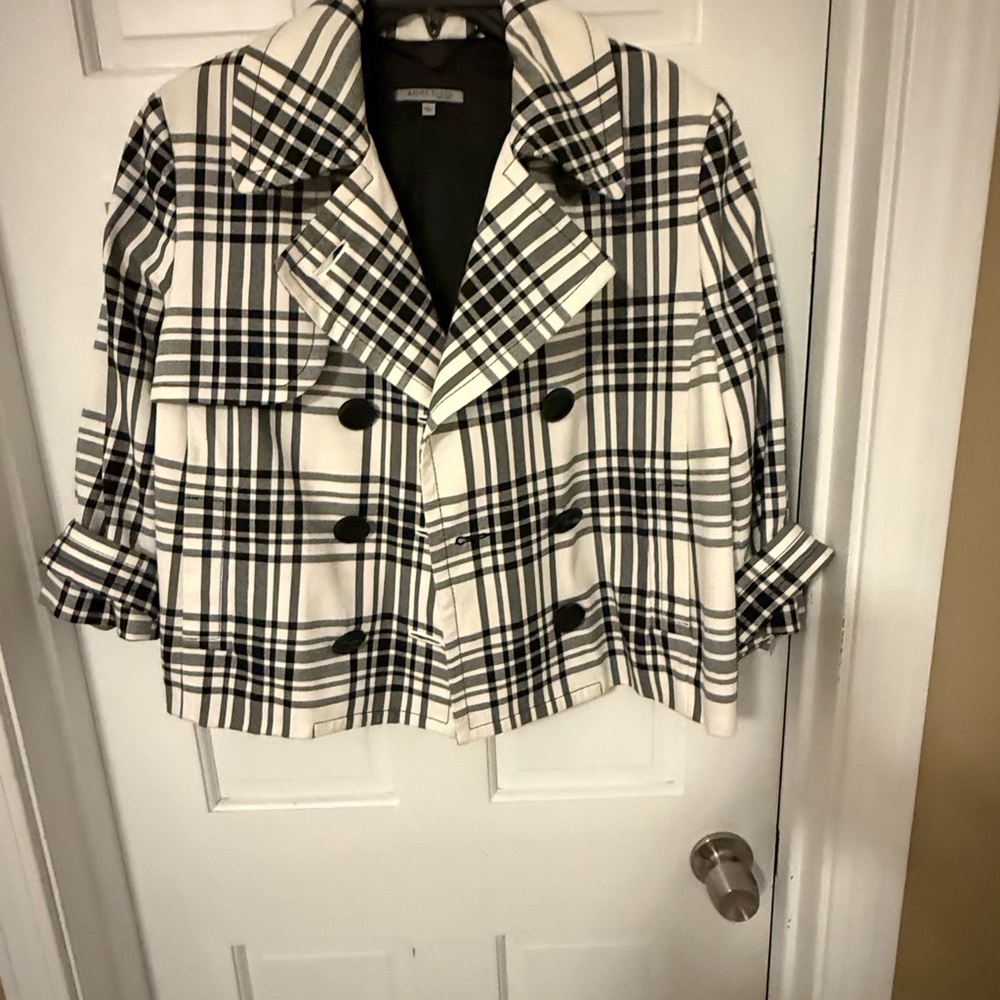 Anne Klein size L Black White Plaid jacket